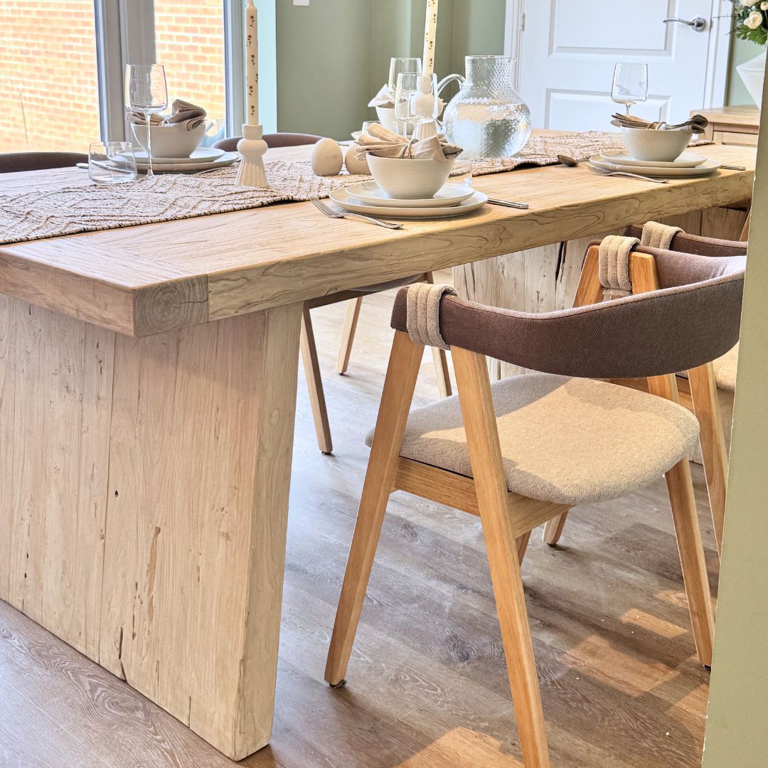 Mardale Reclaimed Elm Dining Table - Solid Leg - Image 5